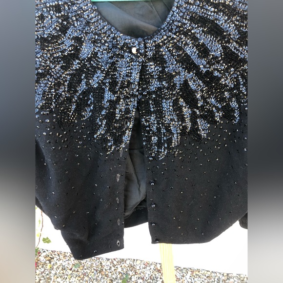 Vintage black sequin cardigan sweater with silky lining - Picture 11 of 12